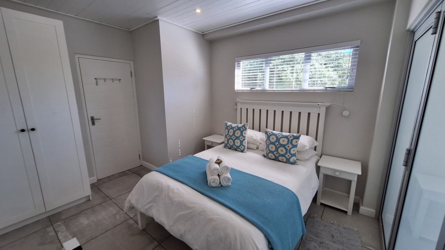 2 Bedroom Property for Sale in Elands Bay Western Cape